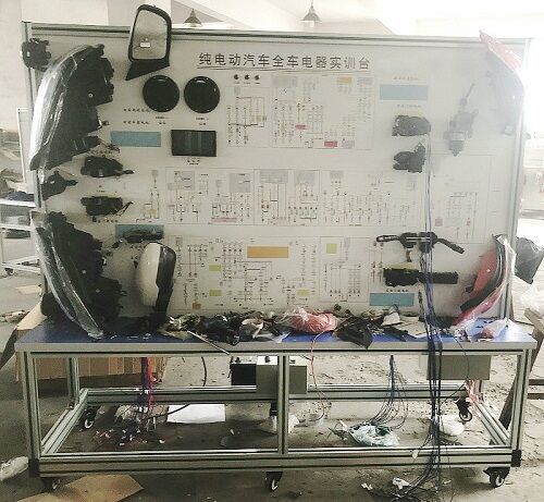 纯电动汽车全车电器实验台